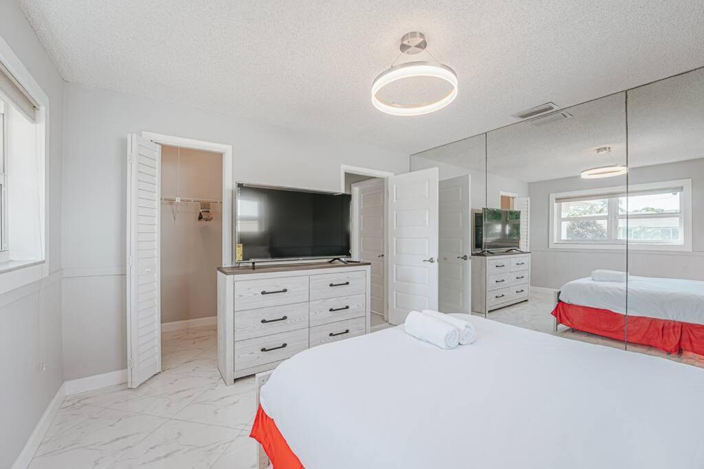 Vip Pristine Luxury Great Pool-5 Beds By The Beach Delray Beach Exterior photo